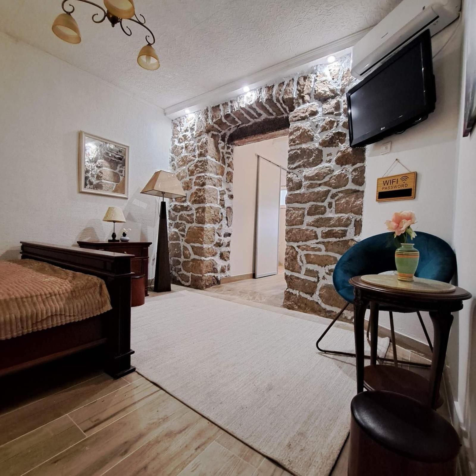Unique Apartment Centar Podgorica Exterior foto